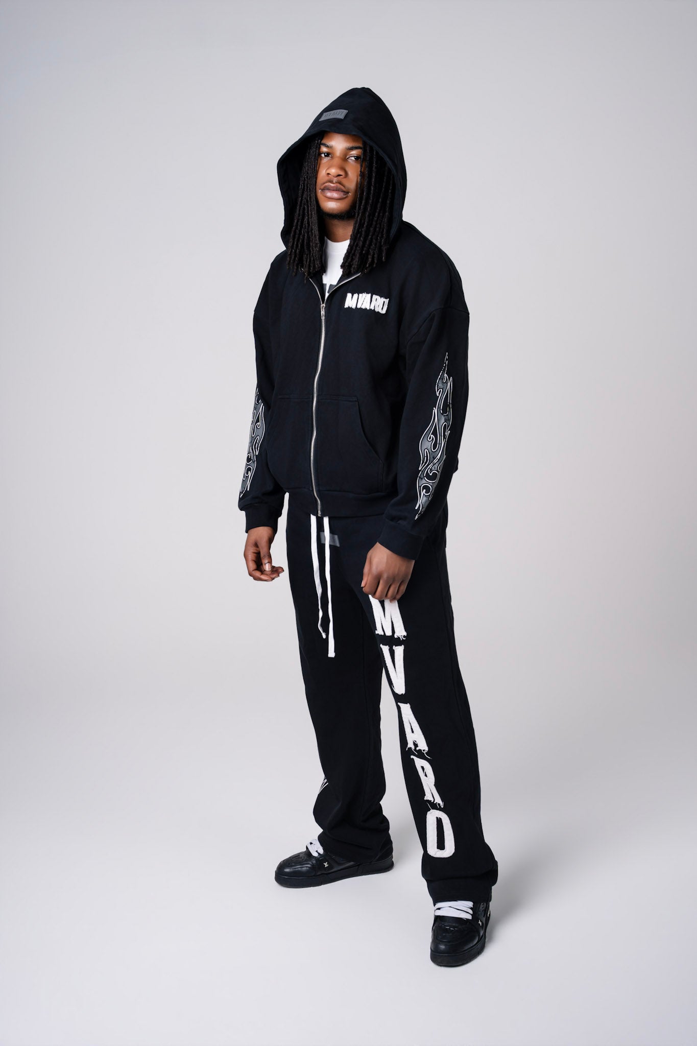 MVARO SIGNATURE HOODIE