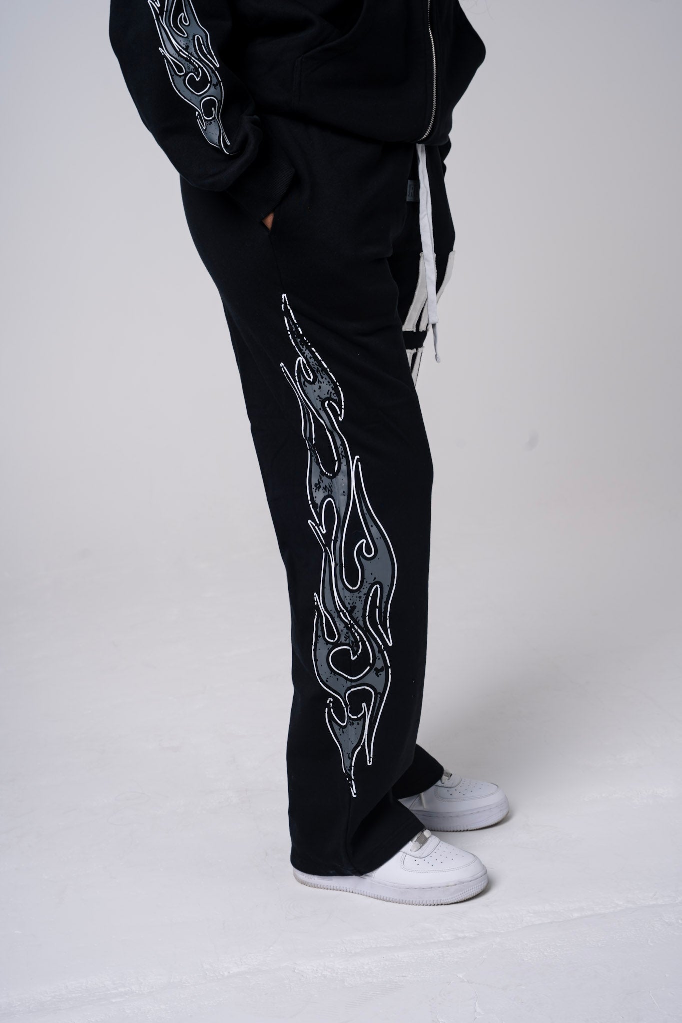 MVARO SIGNATURE BOTTOM