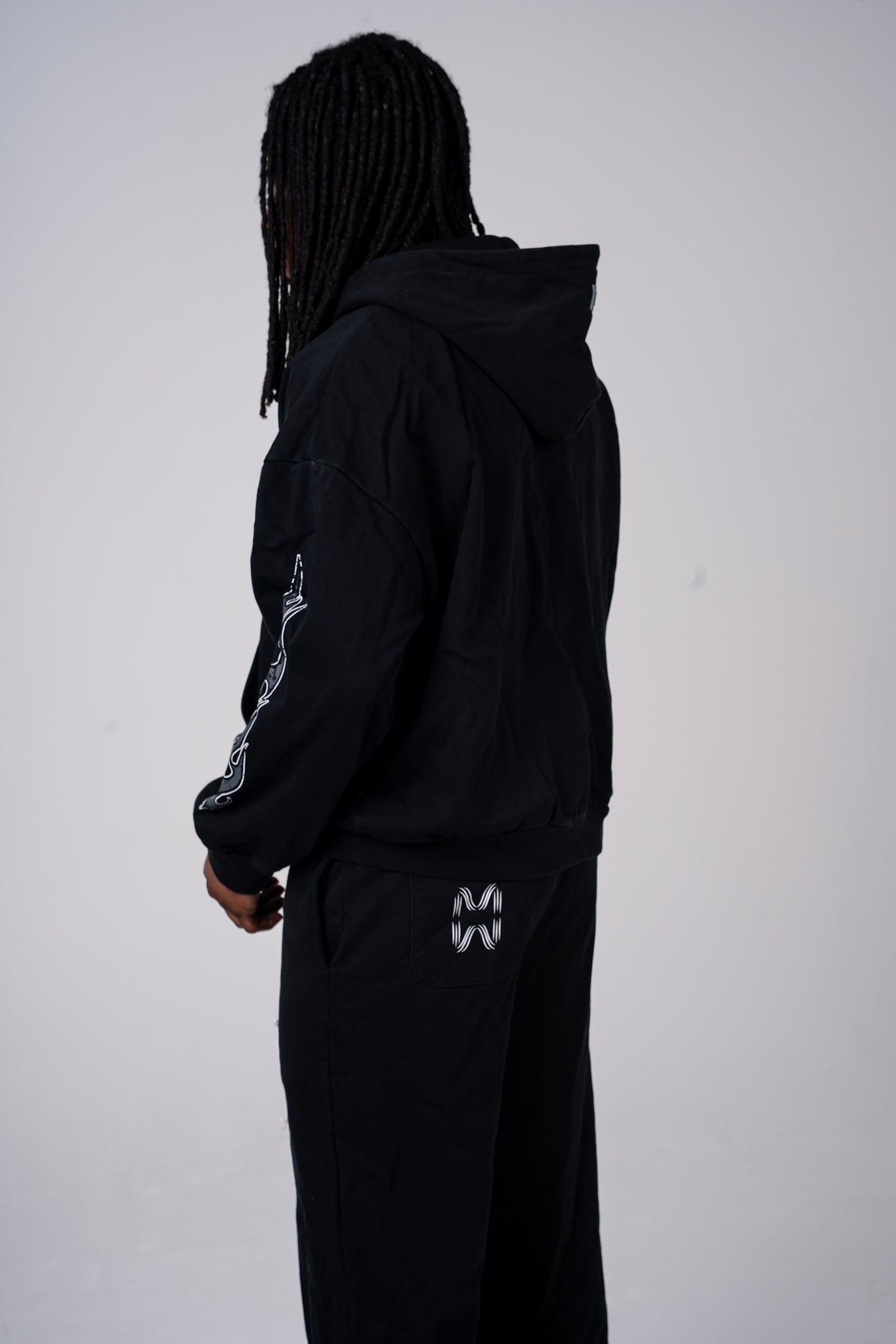 MVARO SIGNATURE BOTTOM